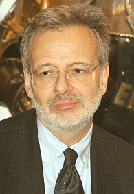 Профессор  Сильвано Агости, Италия