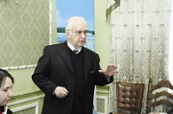 Профессор О.А. Гомазков