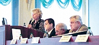 Профессор Т.П. Васильева, Д.Л. Гурьев, академик В.Н. Серов,  профессор  М.Б. Охапкин (слева направо)