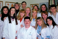 Р.А. Алтунбаев со своими студентами – подрастающей сменой неврологов
