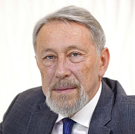 В.И. Симаненков