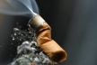 Продавцы табачных изделий Франции начали акцию протеста против повышения цен на сигареты