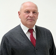 Профессор В.М. Чернов