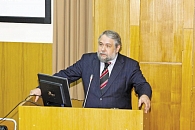 Профессор О.С. Левин