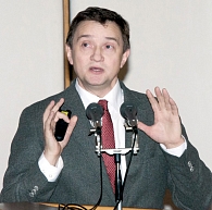 Профессор  В.М. Свистушкин