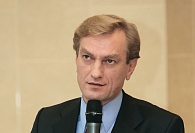 С. В. Иванов