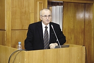 Профессор В.Б. Гриневич