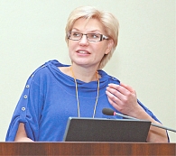 Профессор  В.Ю. Васенова