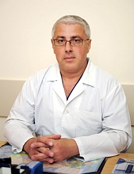 Главный врач Новороссийского онкодиспансера, д.м.н., доцент  М.Г. Леонов
