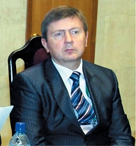 Профессор  Ю.П. Успенский